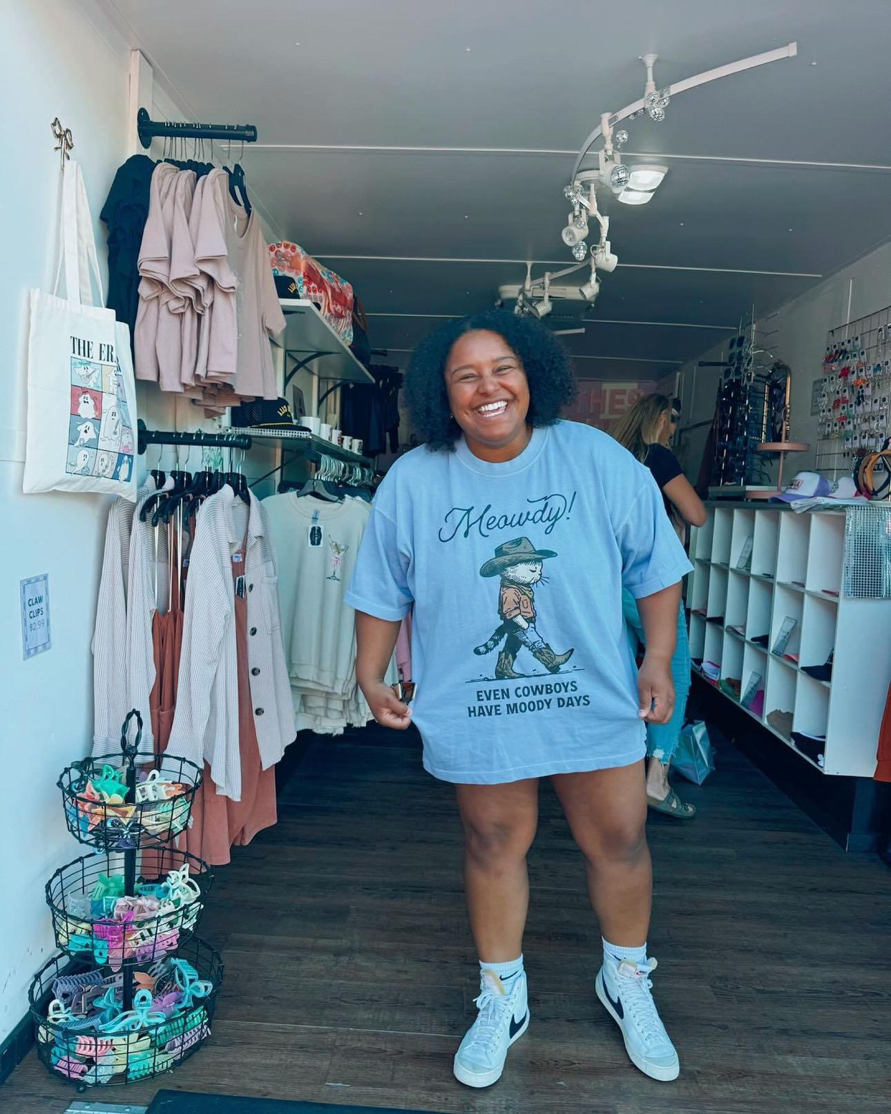 Graphic Tees – Londy Girl