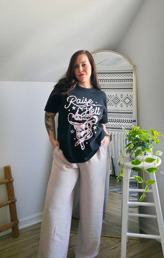 Raise hell [tee]